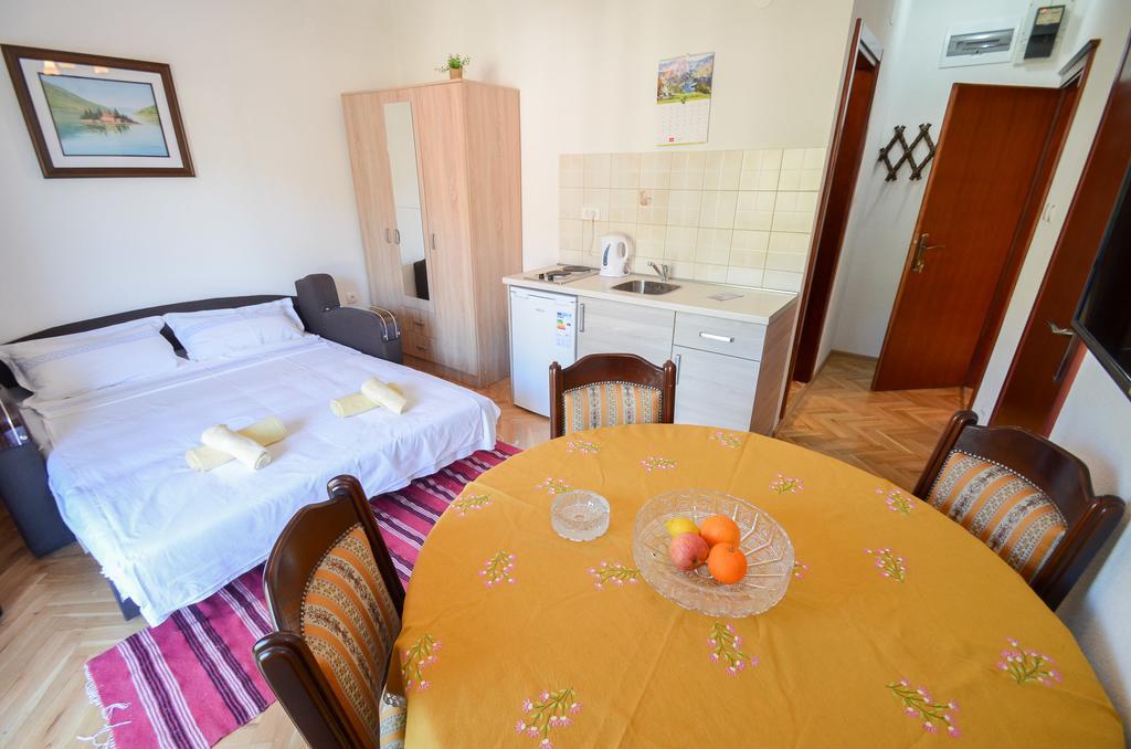 Apartments Ceklin Kotor Extérieur photo